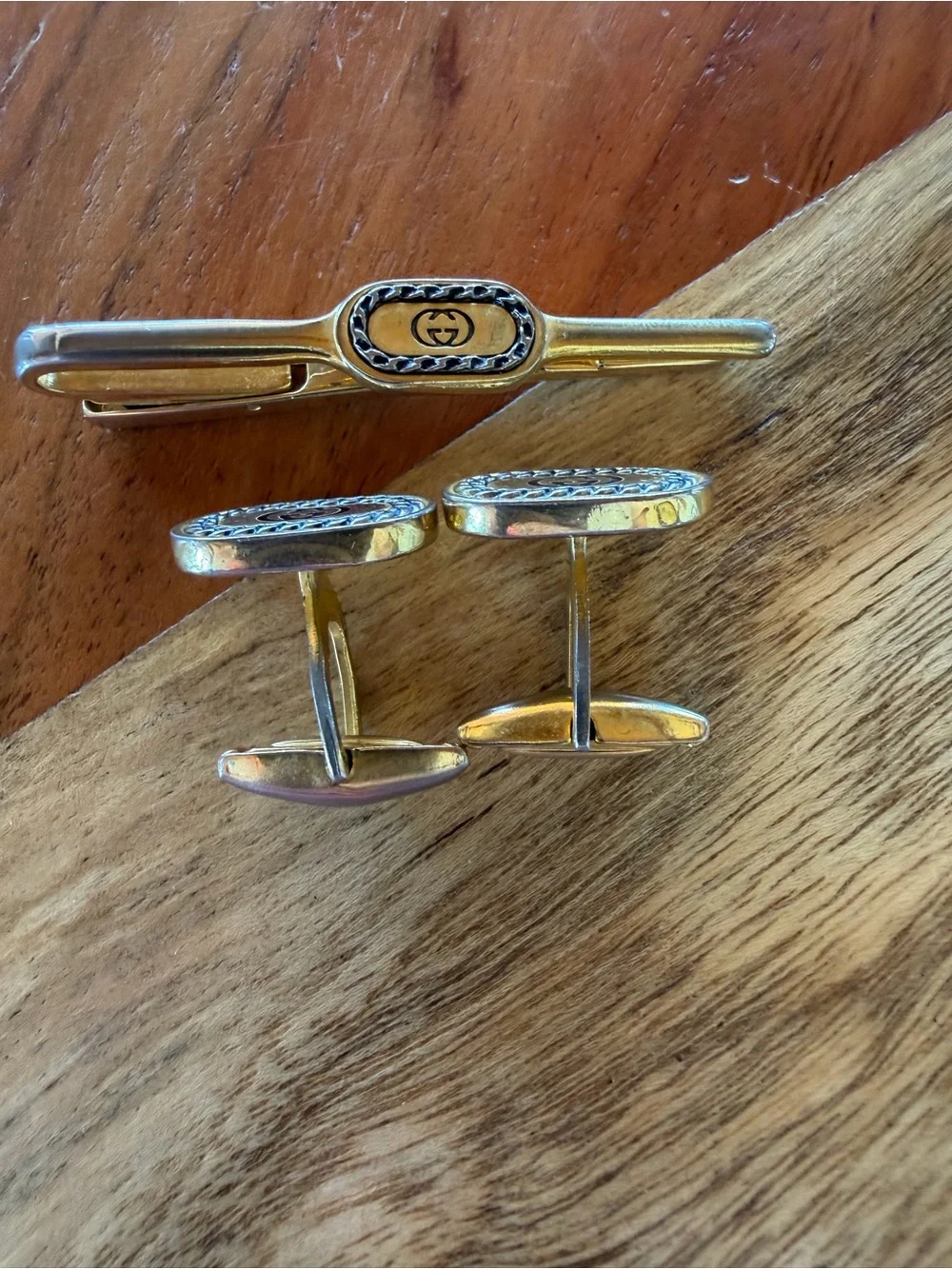 Vintage Gucci Gold and Black Interlocking Double G Oval Cufflinks w tie pin